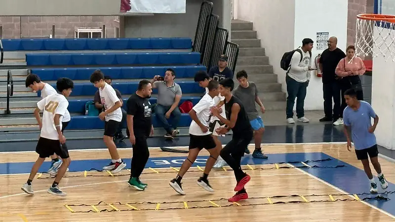 Omar Quintero, entrenador 